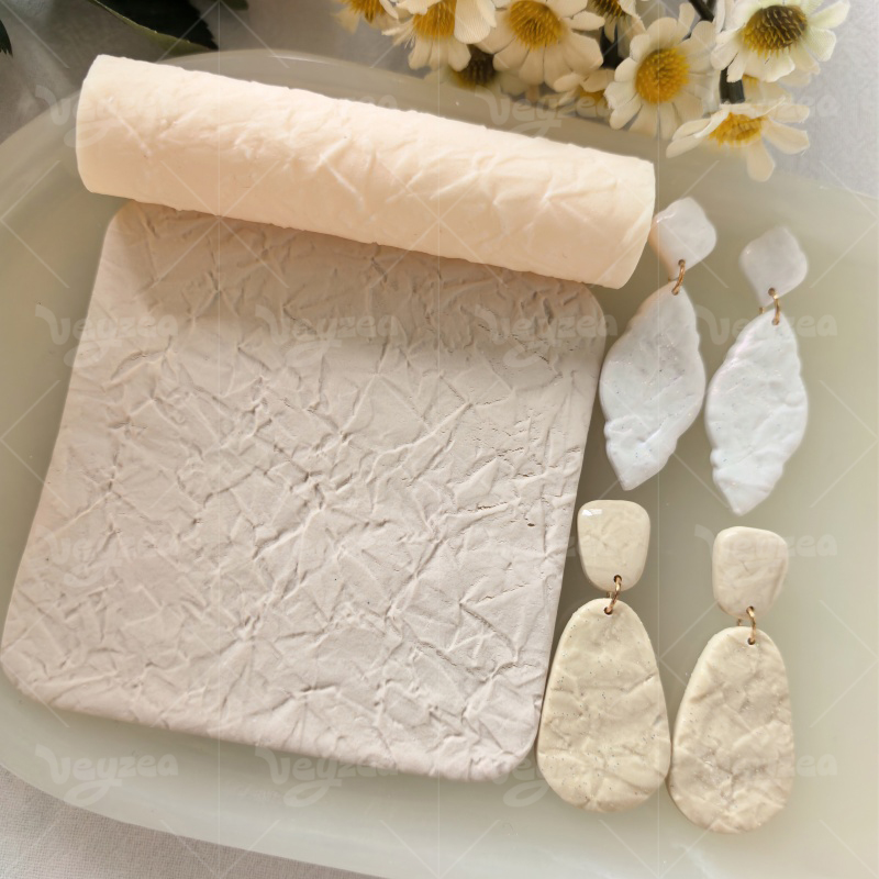 Wrinkled Polymer Clay Texture Roller